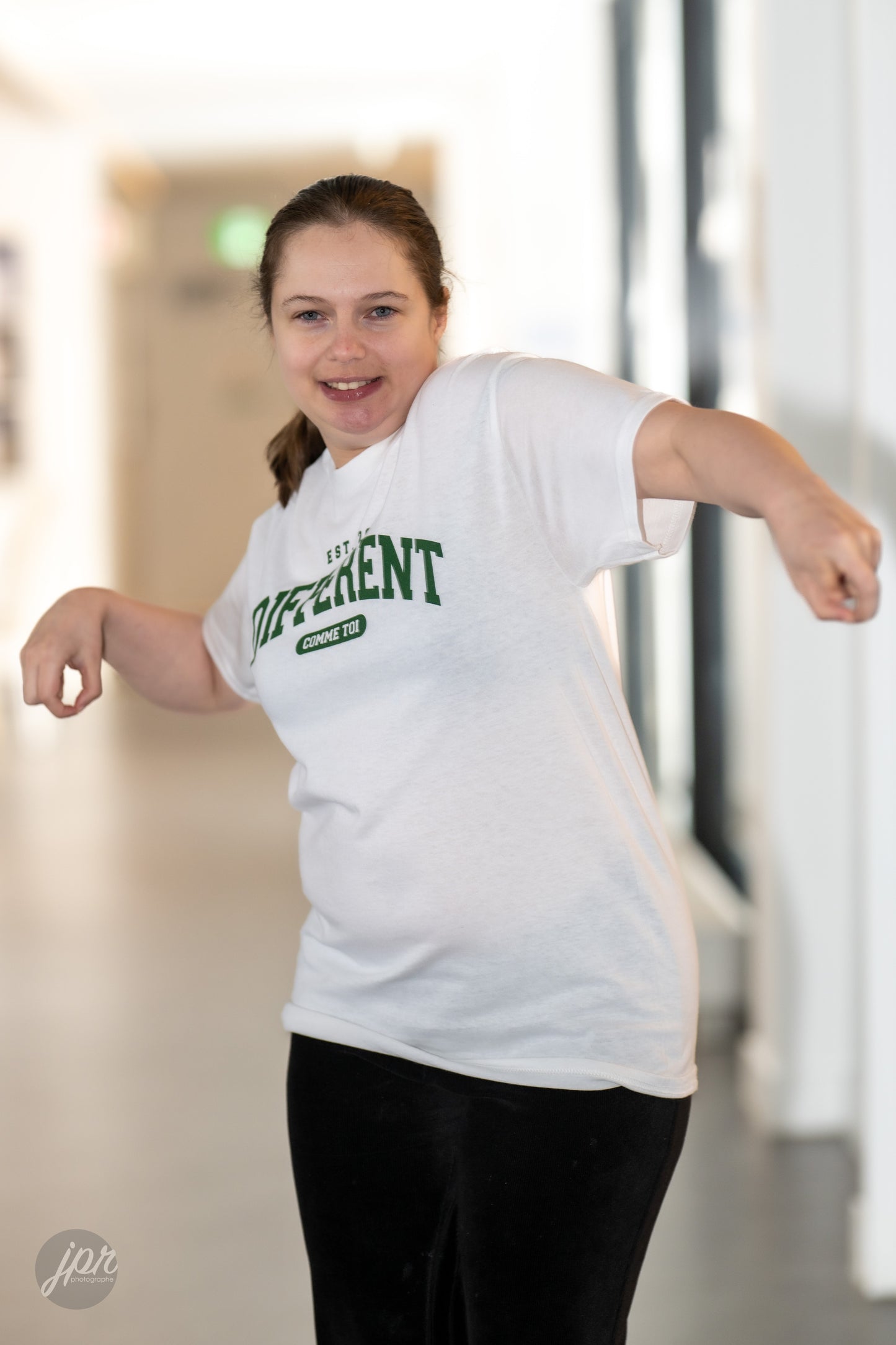 T-shirt col rond Différent comme toi - adulte - blanc et vert irlandais